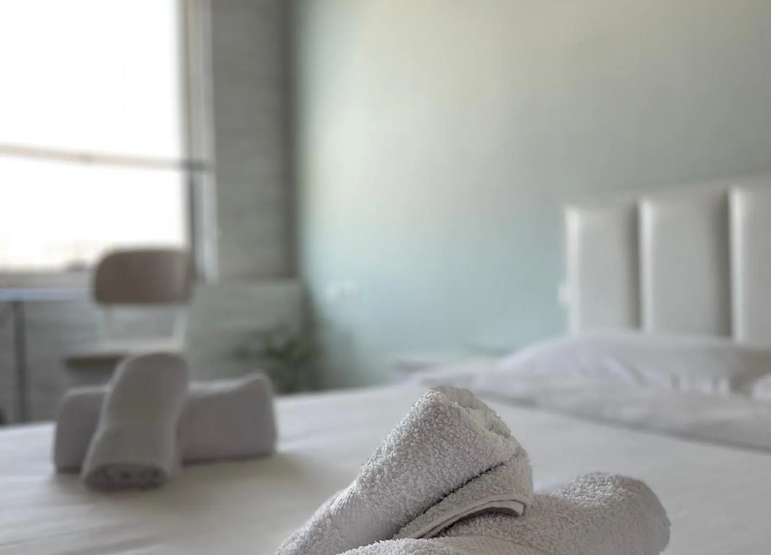 Agroni Rooms ティラナ アパート